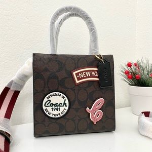 Coach Mini Cally Crossbody In Signature Canvas With Ski Patches